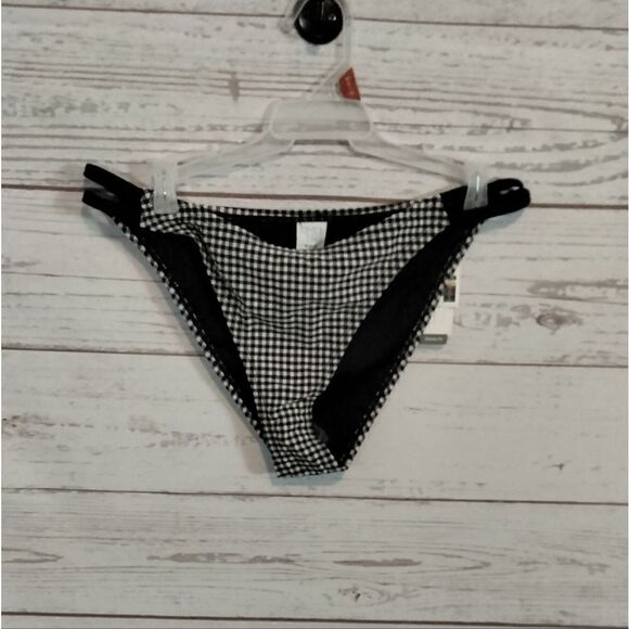 New without tags: time & Tru woman's bikini bottoms - Picture 1 of 12